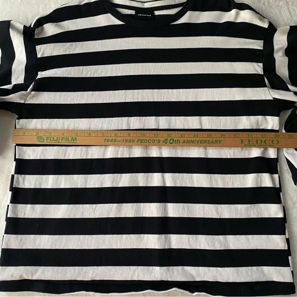 Who what‎ wear Black and White Striped Women's Top size Large bell sleeves - Picture 6 of 10